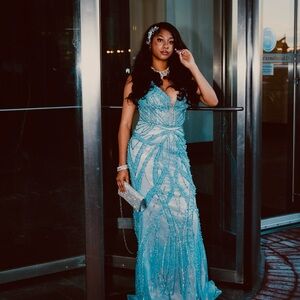 Elegant Blue Evening/ Prom Gown